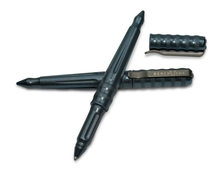 Benchmade pero Titanium černý inkoust